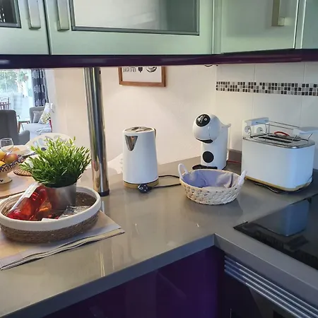 Modern 2 Bed Garden With Seaview In Beautiful Miraflores Jardin C Apartment